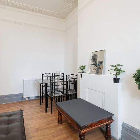 2A - Bright & Airy 2 Bed Flat - 20 Mins To Central London Exterior foto