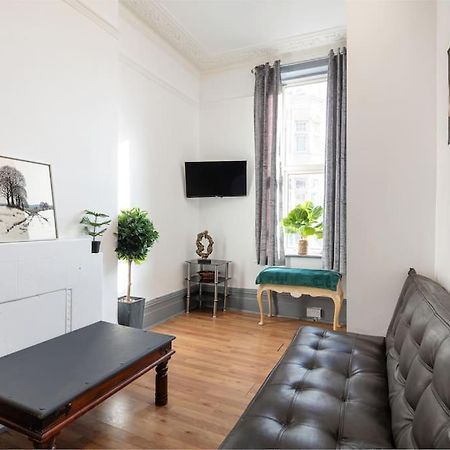 2A - Bright & Airy 2 Bed Flat - 20 Mins To Central London Exterior foto